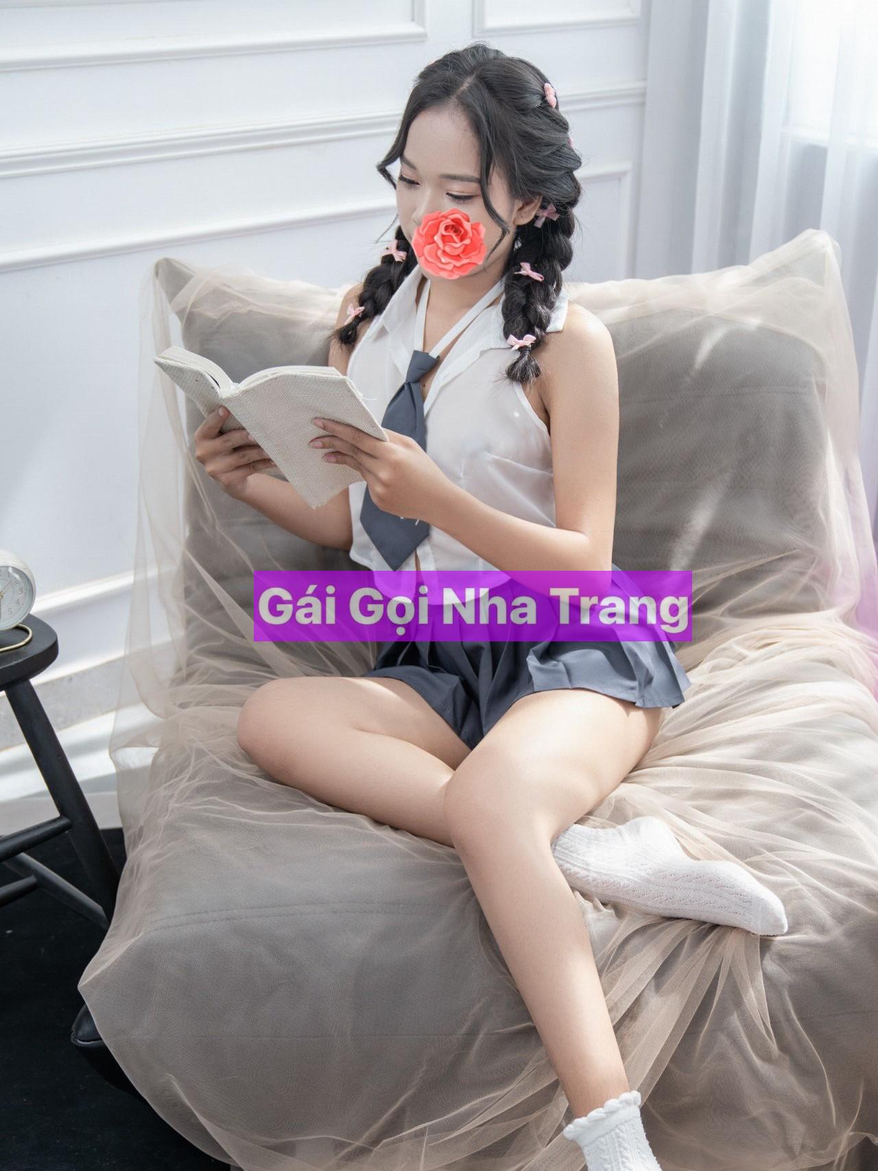 Khánh Vy 2k5 – Teen Girl Cực Xinh, Gái Ngoan, Xinh Xắn Đáng Yêu Tại Cần Thơ